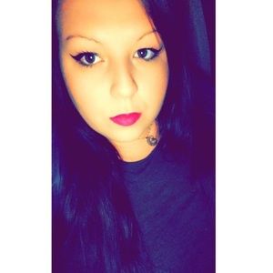 Meet your Posher, Sanja